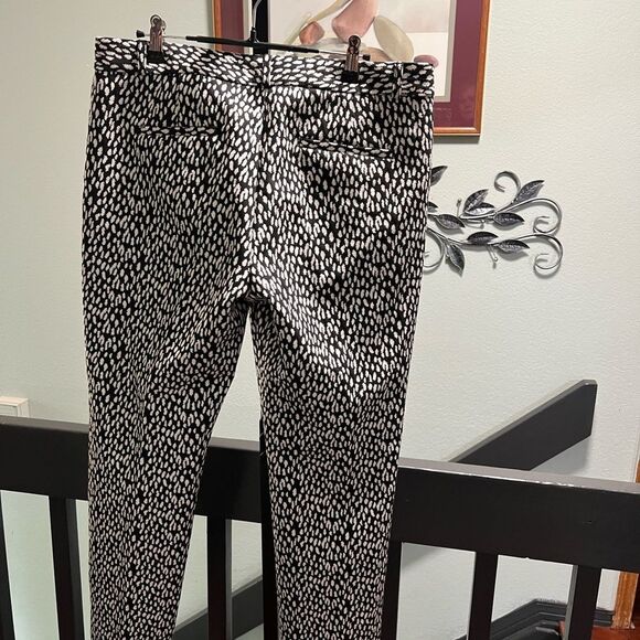 Banana Republic Monochrome Patterned Trousers Lined Inseam 30”. #DP340 - Picture 5 of 9